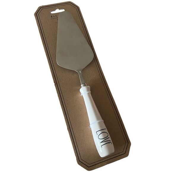 Rae Dunn • Wedding Collection “Love” cake server - Picture 1 of 3